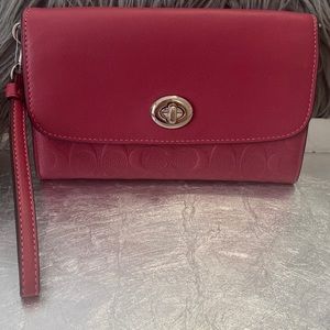Coach wristlet deep red/burgundy